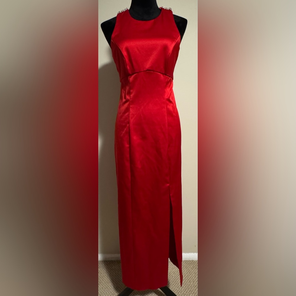 Preloved D.J. Summers Elegant Floor Length Red Evening Dress size 4